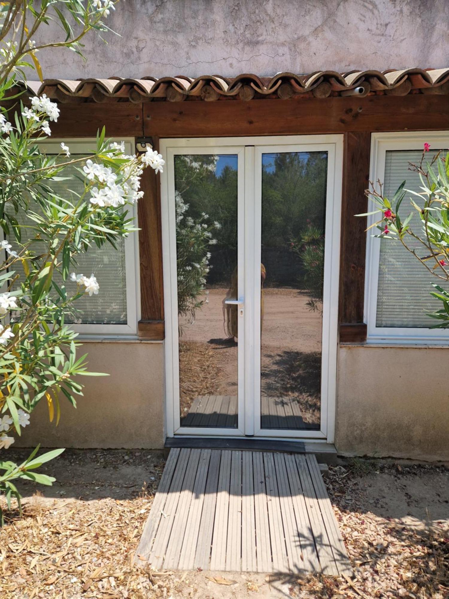 Rez De Avec Jardin Appartement *